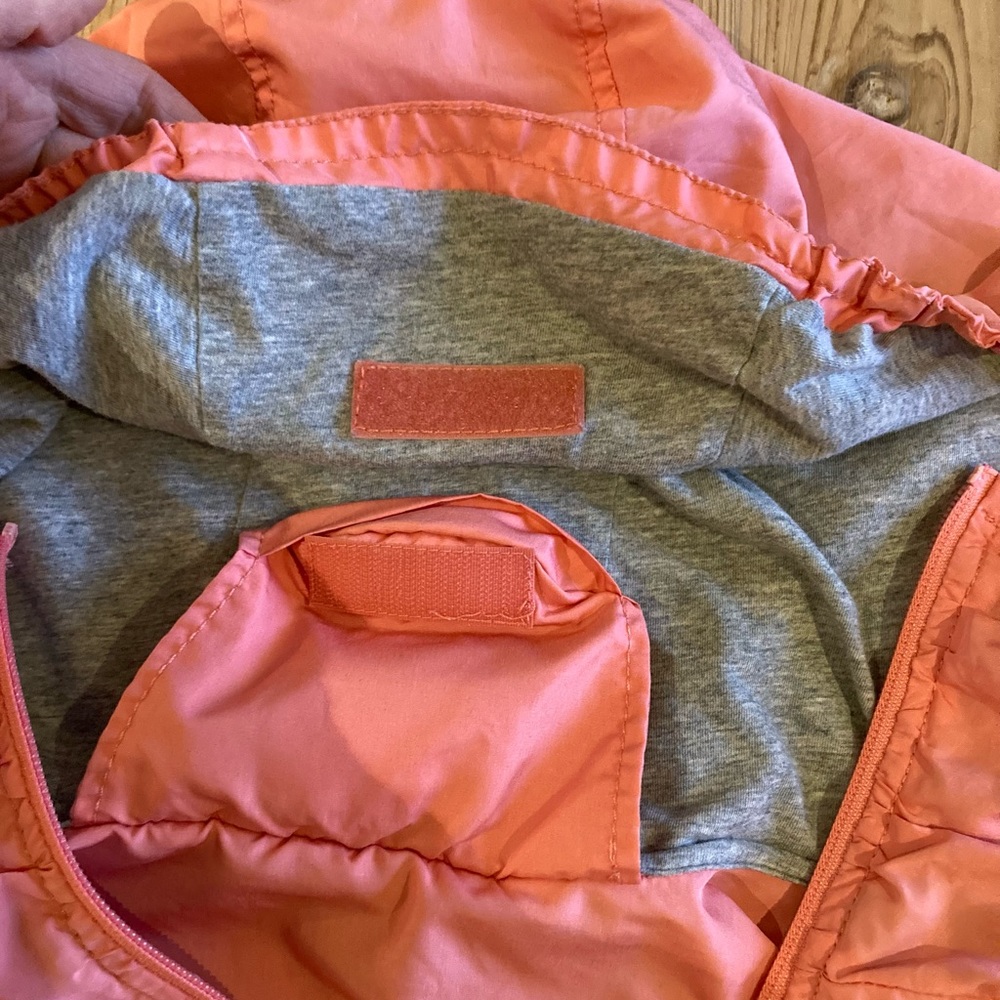 Bench Windbreaker - Picture 6 of 7